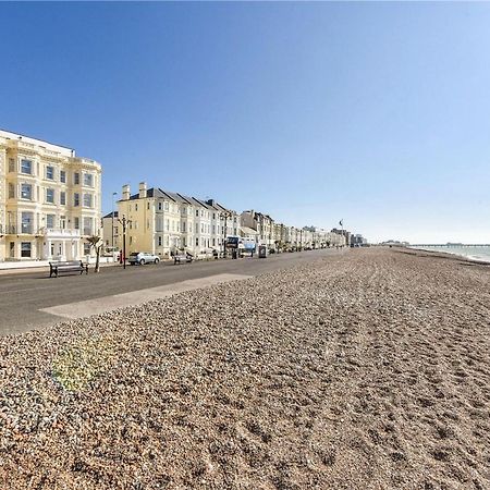 Modern Home For Small Groups By Stones Throw Apartments - Free Parking - Sea View Worthing Exterior photo